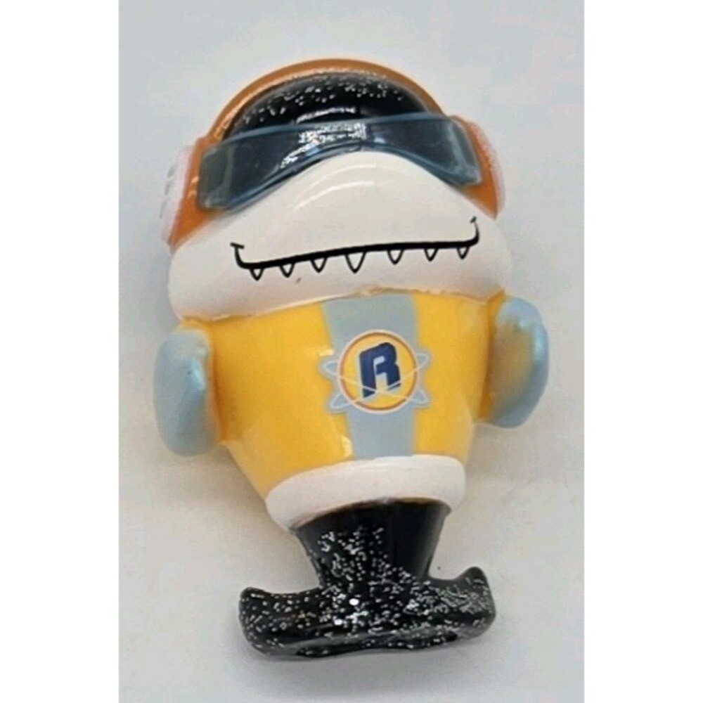 Ryan’s World Mystery Microverse Figures Galaxy Explorer Figure GALACTIC GIL